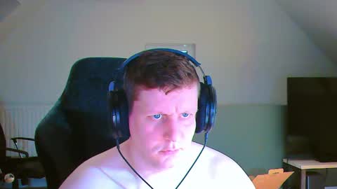 Snapshot of frenchfrieswithmayo chatting on May 2026 06:02:02 PM French fries online show from May 2026 06:02:02 PM
