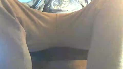 Snapshot of frenchpapalover chatting on January 2025 08:52:01 AM frenchpapalover online show from January 2025 08:52:01 AM