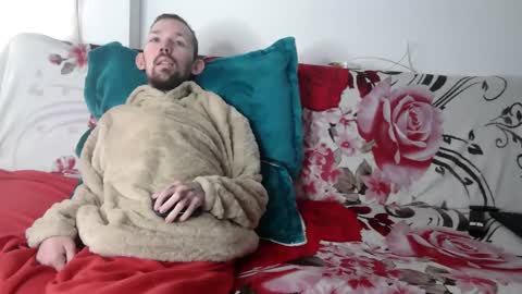 Snapshot of frenchroulette chatting on March 2026 09:48:02 PM Thomas y Sophia online show from March 2026 09:48:02 PM