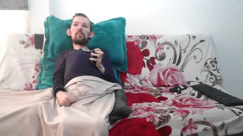Snapshot of frenchroulette chatting on April 2026 07:07:01 PM Thomas y Sophia online show from April 2026 07:07:01 PM
