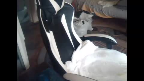 frenks117864 online show from March 2026 12:12:02 PM