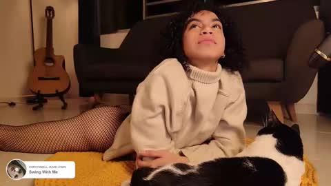 Snapshot of fresatanica chatting on March 2025 05:51:01 AM Vale online show from March 2025 05:51:01 AM