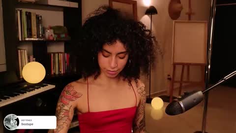 Snapshot of fresatanica chatting on October 2025 04:38:01 AM Vale online show from October 2025 04:38:01 AM