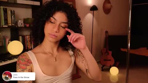 Vale online show from December 2025 03:12:01 AM