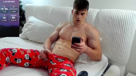 Snapshot of fresh_b1ood chatting on January 2025 05:54:02 PM Alex or Andrzej online show from January 2025 05:54:02 PM
