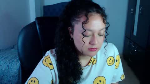 Louise  online show from July 2026 06:29:01 PM