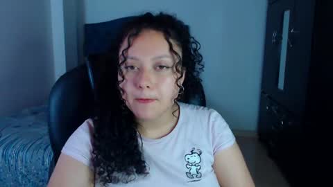 Louise  online show from July 2026 01:58:33 AM