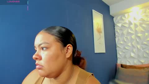 Snapshot of freya_cole_ chatting on November 2025 11:54:01 AM Freya online show from November 2025 11:54:01 AM