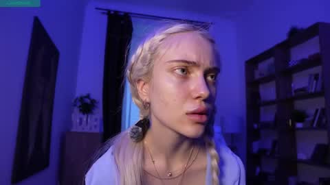 Freya online show from April 2026 02:51:02 AM