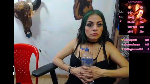 freyaa_sorceress online show from December 2024 06:31:02 PM