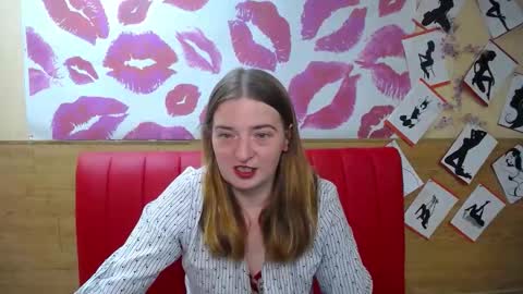 FreyaDak online show from September 2025 05:34:02 PM