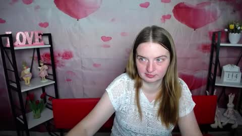 Snapshot of freyadak chatting on February 2026 06:37:02 PM FreyaDak online show from February 2026 06:37:02 PM