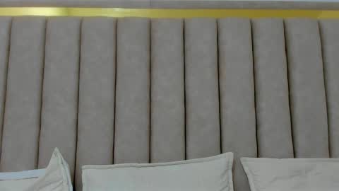 FREYA online show from December 2025 03:08:02 PM