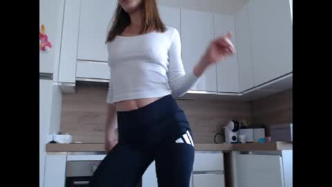 Snapshot of freyamuse chatting on May 2026 08:10:02 AM FreyaMuse online show from May 2026 08:10:02 AM