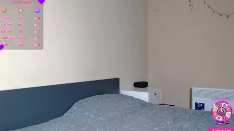 FreyaOliver online show from May 2026 11:10:02 PM