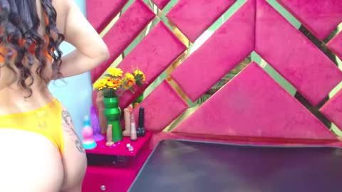 Snapshot of freyja_naugthy chatting on October 2025 12:41:02 PM freyja_naugthy online show from October 2025 12:41:02 PM