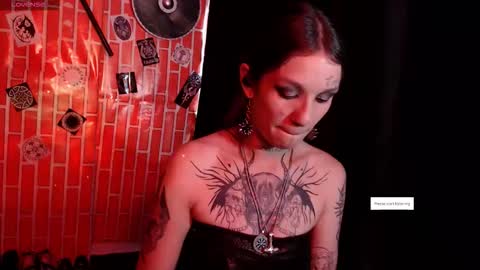 Snapshot of freyjalodbrok chatting on March 2026 07:02:02 PM Call me Lilith online show from March 2026 07:02:02 PM