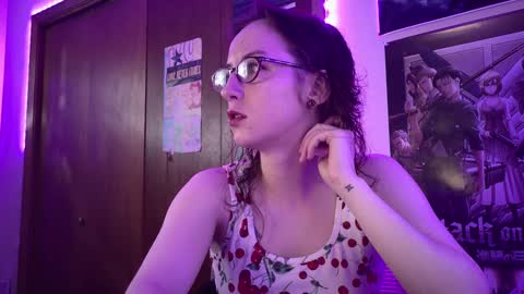 FreyaTheGemini online show from September 2025 09:27:02 PM