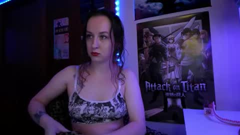 FreyaTheGemini online show from November 2025 04:01:02 AM