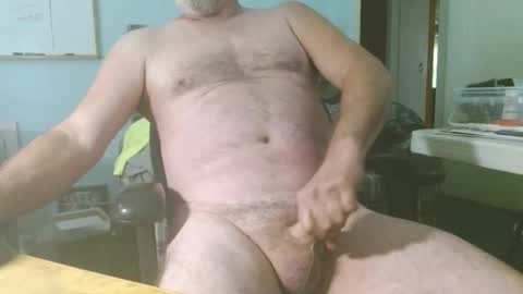 Snapshot of frfun1962 chatting on October 2025 01:55:02 PM frfun1962 online show from October 2025 01:55:02 PM
