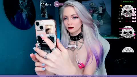 Snapshot of frida_fortune chatting on January 2025 10:24:02 AM Frida A boost to fortune for the one who gives a thumbs up and a bonus lucky for those who support me by joining the fanclub online show from January 2025 10:24:02 AM