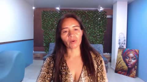 Snapshot of frida_naughtymilf chatting on October 2025 05:24:02 PM Frida online show from October 2025 05:24:02 PM