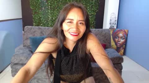 Snapshot of frida_naughtymilf chatting on October 2025 05:02:02 PM Frida online show from October 2025 05:02:02 PM