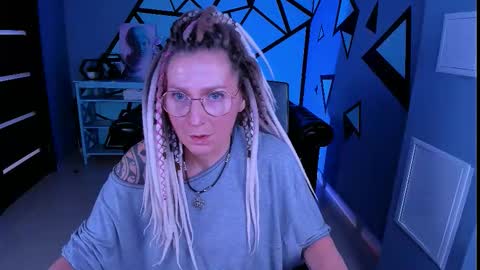 Snapshot of fridatander chatting on February 2026 09:38:01 AM Frida Tander online show from February 2026 09:38:01 AM