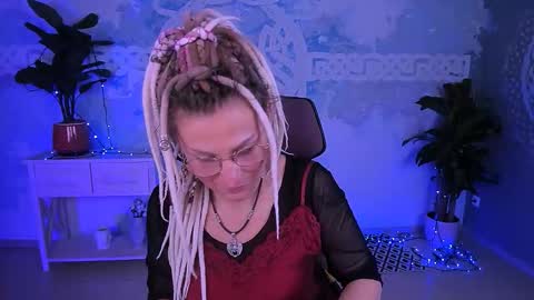 Snapshot of fridatander chatting on March 2026 09:28:01 AM Frida Tander online show from March 2026 09:28:01 AM