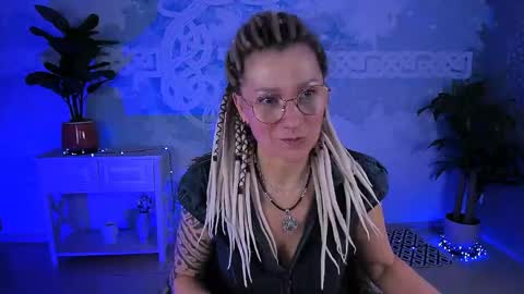 Frida Tander online show from April 2026 05:10:02 AM
