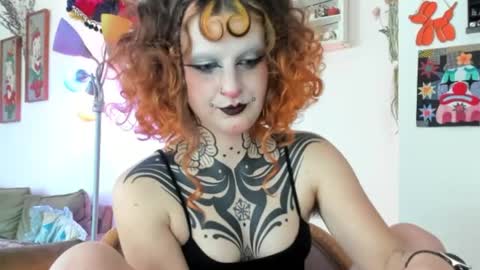 Snapshot of friskyflowers chatting on June 2026 09:24:01 PM cherry online show from June 2026 09:24:01 PM