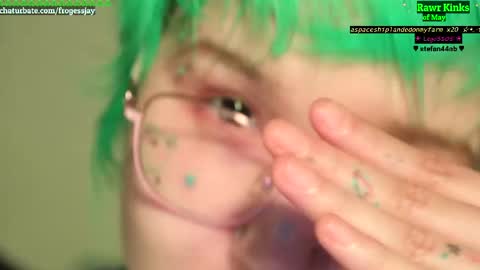   Jaywise Frogfoot  online show from May 2026 08:05:02 PM