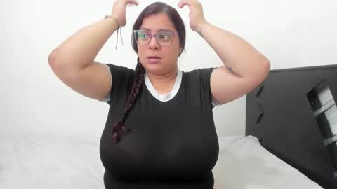 Snapshot of fromheaven_ chatting on October 2025 07:27:02 PM Lucy online show from October 2025 07:27:02 PM