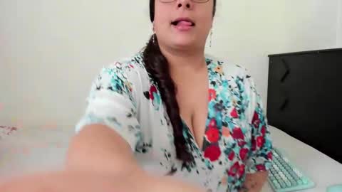 Snapshot of fromheaven_ chatting on February 2026 07:11:01 PM Lucy online show from February 2026 07:11:01 PM