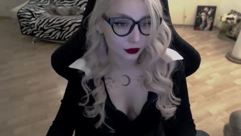 Snapshot of fromsun_forsoul chatting on November 2025 11:54:01 AM Lilith online show from November 2025 11:54:01 AM