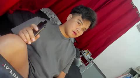 Snapshot of frostbite_69 chatting on September 2025 06:24:02 AM GABBY online show from September 2025 06:24:02 AM