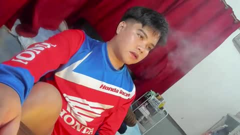 Snapshot of frostbite_69 chatting on November 2025 05:36:02 PM GABBY online show from November 2025 05:36:02 PM