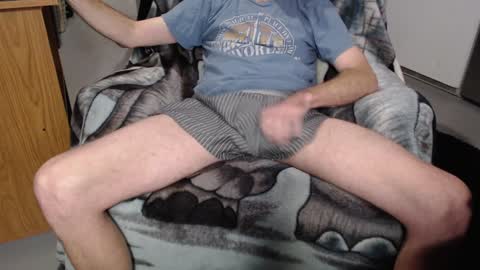 Snapshot of froy4989 chatting on January 2025 01:56:01 PM Froy4989 online show from January 2025 01:56:01 PM