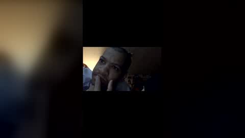 Snapshot of frozen232 chatting on June 2026 12:06:02 PM Fabian online show from June 2026 12:06:02 PM