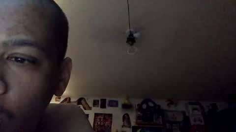 Snapshot of frozen232 chatting on June 2026 06:33:02 AM Fabian online show from June 2026 06:33:02 AM