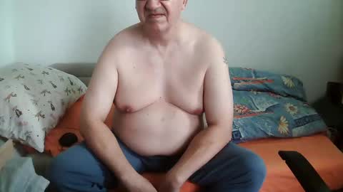 Snapshot of frycxxx chatting on March 2025 08:51:02 AM frycxxx online show from March 2025 08:51:02 AM