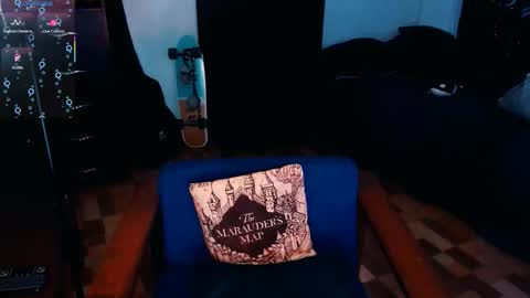 Snapshot of ftmblueyes chatting on October 2025 07:20:02 AM HEHIM online show from October 2025 07:20:02 AM