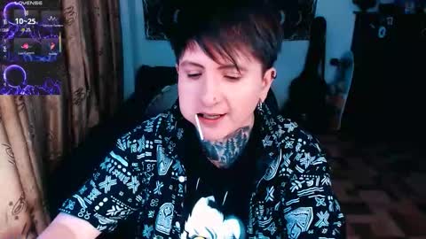 Snapshot of ftmblueyes chatting on October 2025 01:03:01 AM HEHIM online show from October 2025 01:03:01 AM