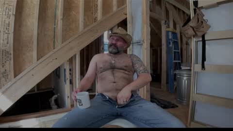 fuckadilf online show from March 2025 06:00:02 PM