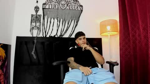 Snapshot of fuckboyca chatting on November 2025 03:19:01 AM fuckboyca online show from November 2025 03:19:01 AM