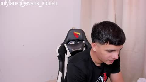 Snapshot of fuckboyca chatting on April 2026 05:18:02 AM fuckboyca online show from April 2026 05:18:02 AM