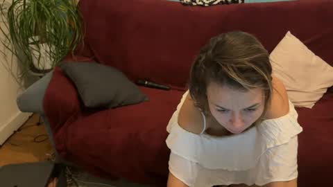 Snapshot of fuckhard4you chatting on December 2024 04:40:01 PM La online show from December 2024 04:40:01 PM