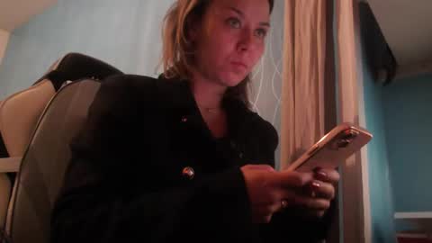 Snapshot of fuckhard4you chatting on December 2024 10:19:01 PM La online show from December 2024 10:19:01 PM