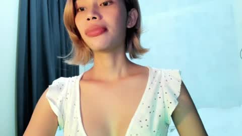 Snapshot of fuckingsexy143 chatting on June 2026 12:07:01 PM fuckingsexy143 online show from June 2026 12:07:01 PM