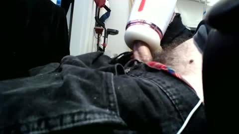 fuckmeallday1975 online show from February 2026 04:11:01 AM